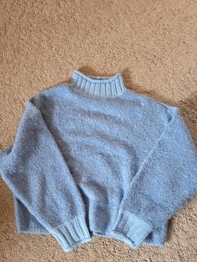American Eagle Outfitters Light Blue Turtleneck Sweater